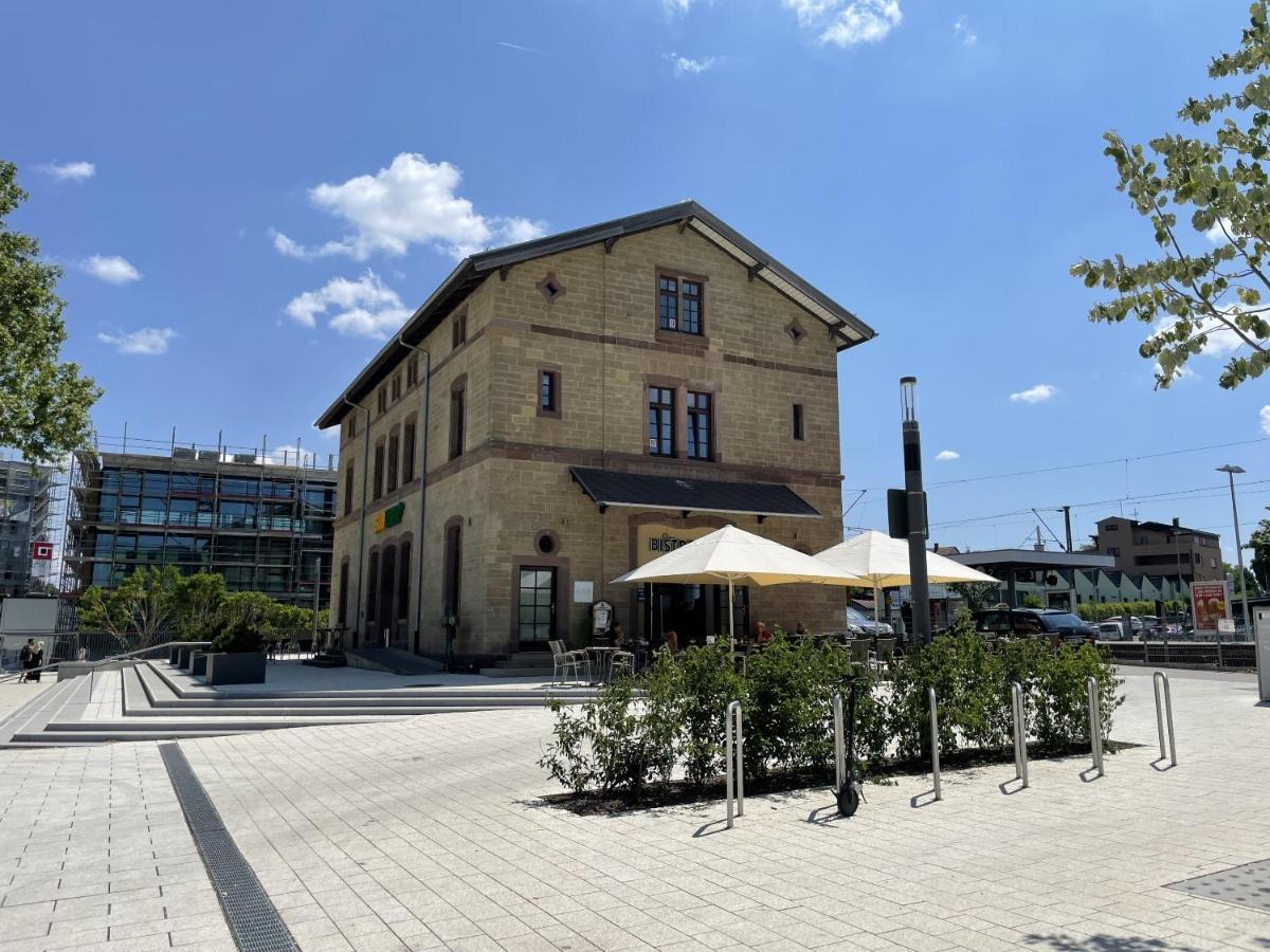 Hotel-Am-Bahnhof Stuttgart-Ditzingen Exterior foto